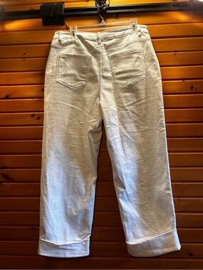 d. jeans White Button-Front Denim Jeans